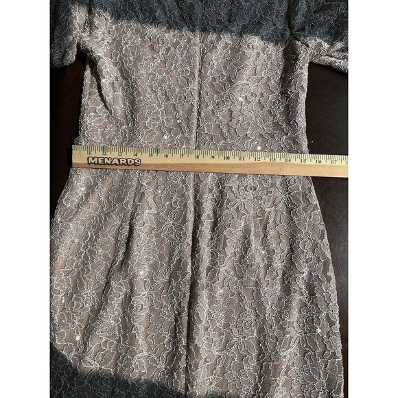 CACHET SEQUINED LACE SHEATH DRESS - Silver/gold Rhinestones Sz 8 Sparkle Shimmer - Picture 10 of 10